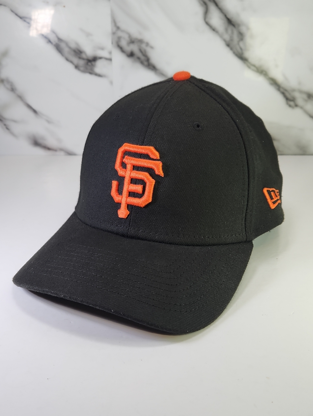 San Francisco Giants Black & Orange MLB Cap. New Era. Fitted
